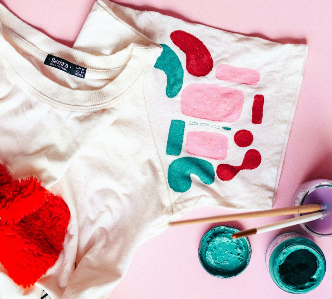 4 Ideas for DIY Sweatshirt Projects - Clothing Shop Online