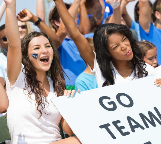 T-Shirts and Hoodies for School Teams: Boosting Team Spirit - Clothing Shop Online