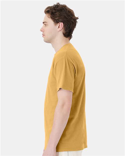 Garment-Dyed Pocket T-Shirt - OnModelSide - B35200143 - Artisan Gold