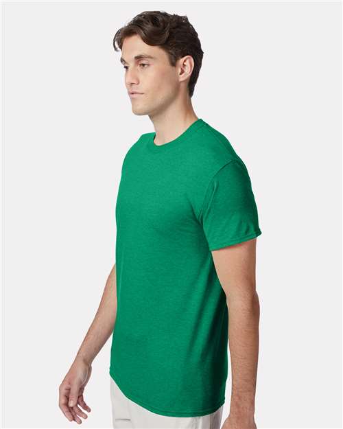 Perfect-T Triblend T-Shirt - OnModelSide - B34200613 - Kelly Green Heather