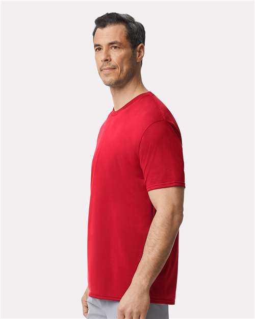 Performance® T-Shirt - OnModelSide - B09260703 - Red