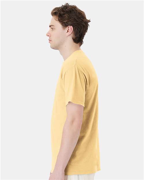 Garment-Dyed Pocket T-Shirt - OnModelSide - B35200403 - Summer Squash Yellow