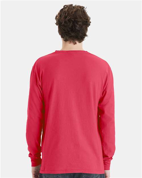 Garment-Dyed Long Sleeve T-Shirt With a Pocket - OnModelBack - B35400703 - Crimson Fall