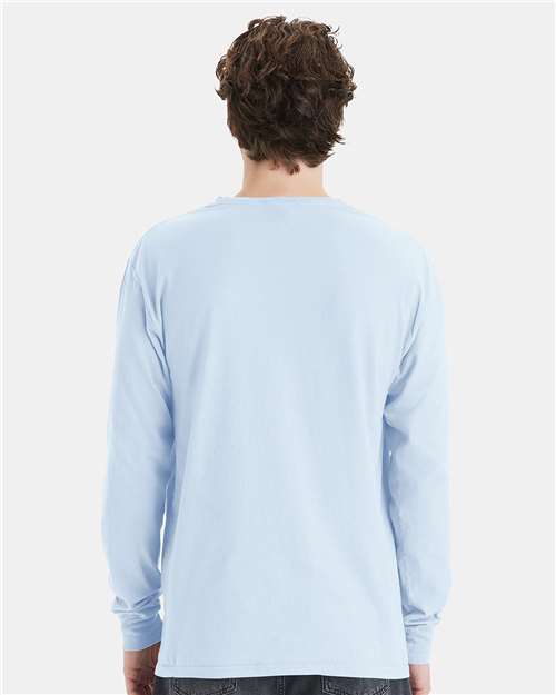 Garment-Dyed Long Sleeve T-Shirt With a Pocket - OnModelBack - B35400265 - Soothing Blue