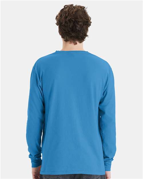 Garment-Dyed Long Sleeve T-Shirt With a Pocket - OnModelBack - B35400253 - Summer Sky Blue
