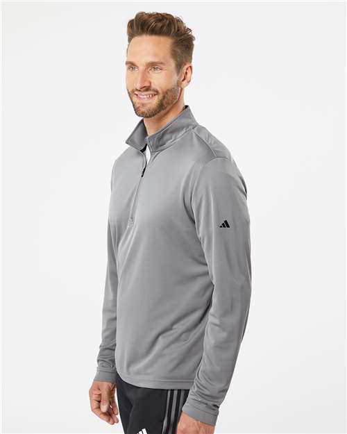 Lightweight Quarter-Zip Pullover - OnModelSide - B01153582 - Grey Three