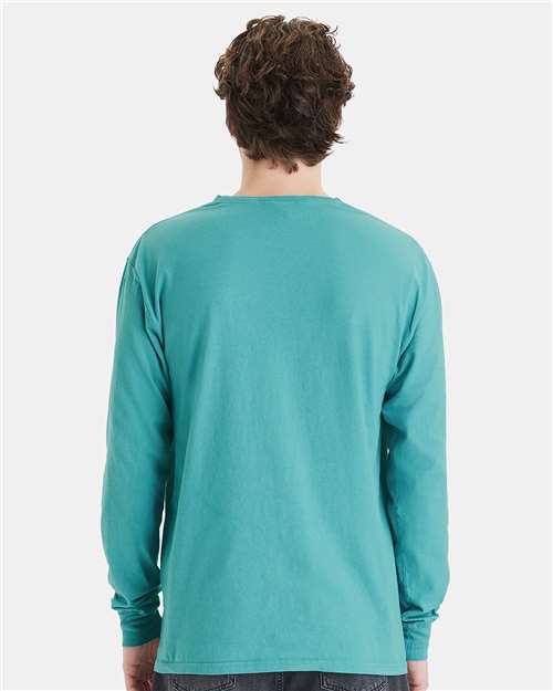 Garment-Dyed Long Sleeve T-Shirt With a Pocket - OnModelBack - B35400293 - Spanish Moss