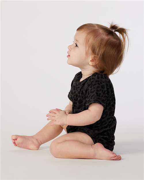 Infant Fine Jersey Bodysuit - OnModelSide - B33438851 - Black Leopard