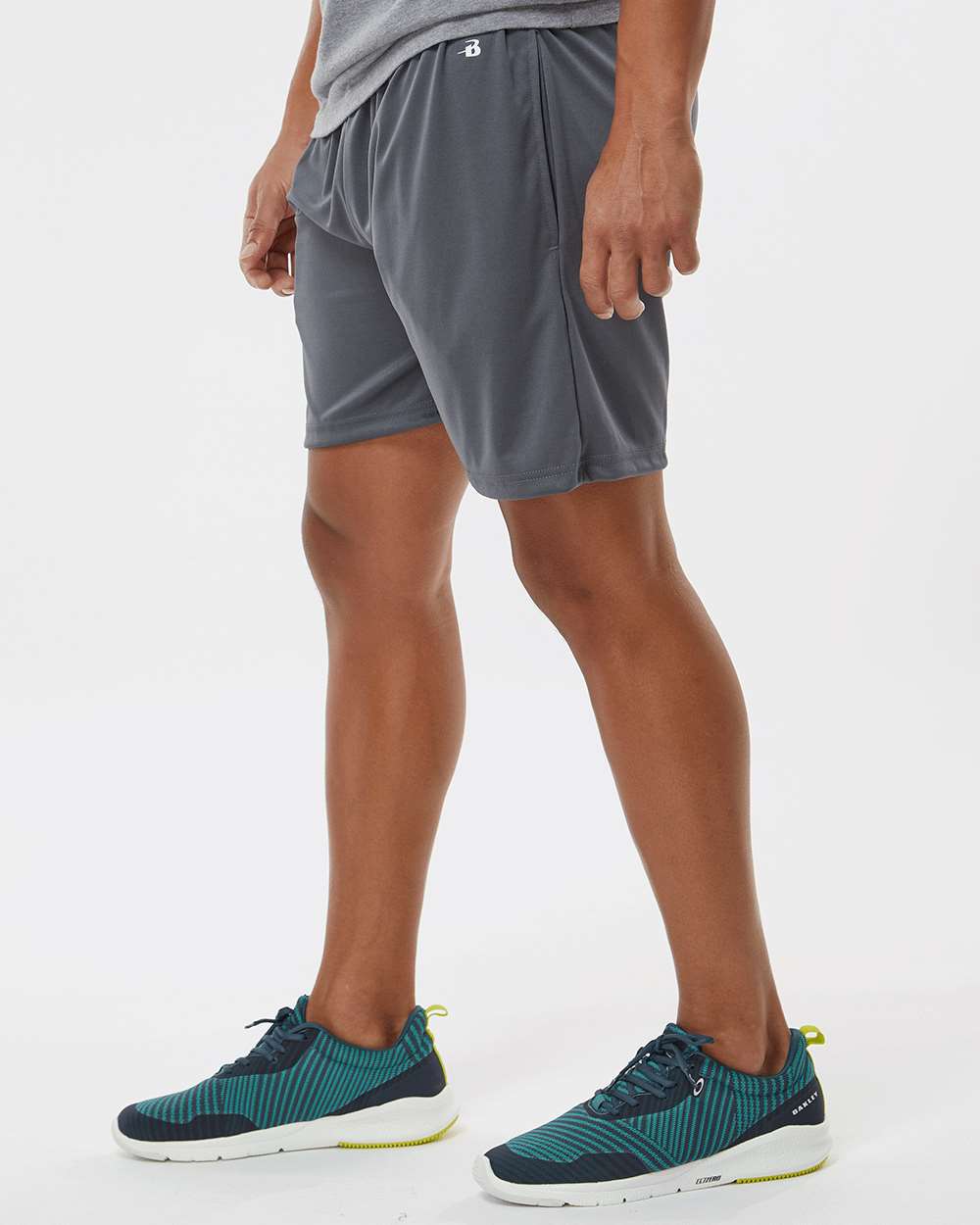 Men's B-Core 5" Pocketed Shorts - OnModelSide - B68685093 - Graphite