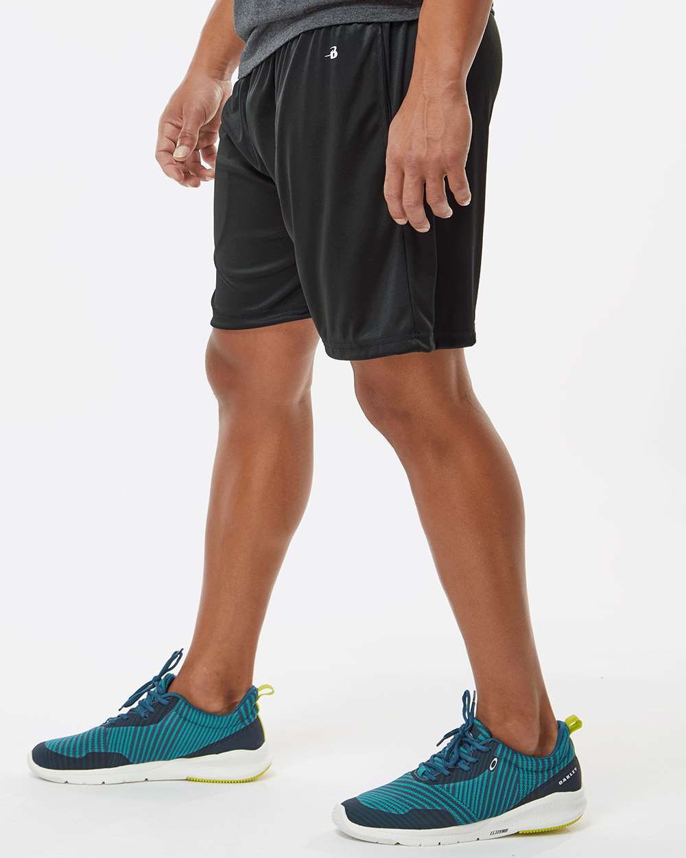 Men's B-Core 5" Pocketed Shorts - OnModelSide - B68685503 - Black