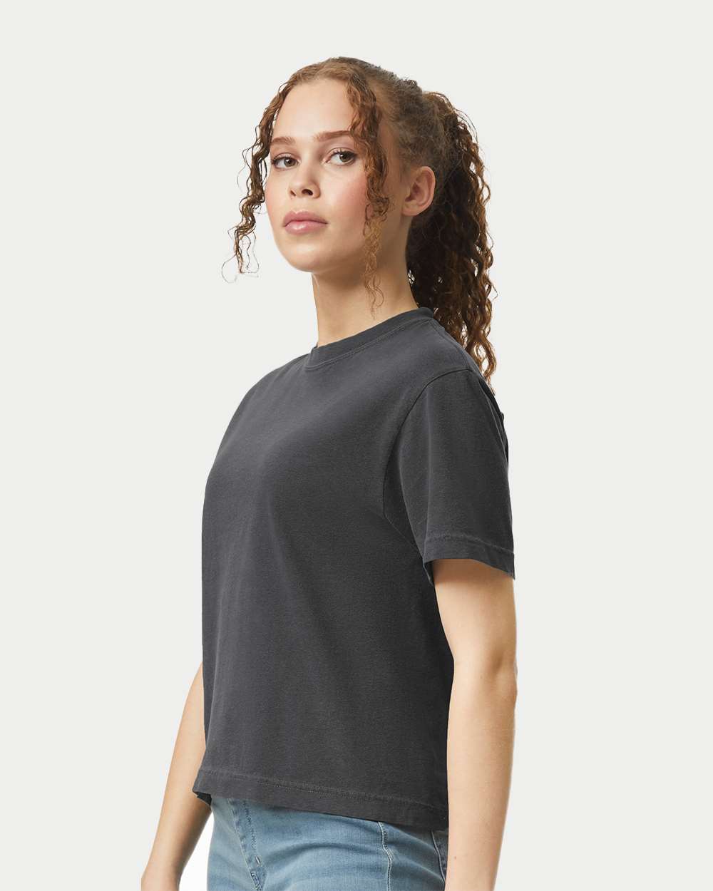 Women's Heavyweight Boxy T-Shirt - OnModelSide - B18008493 - Pepper