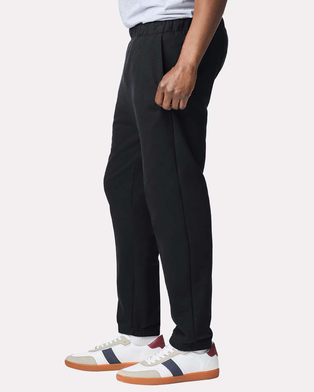 Unisex Softstyle® Midweight Pocket Sweatpants - OnModelSide - B02960503 - Black
