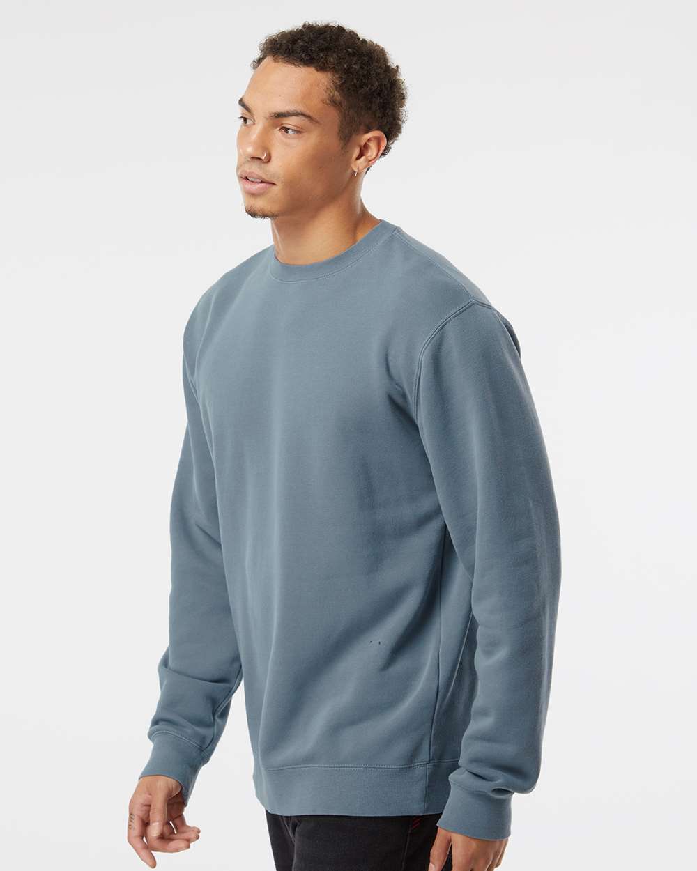 Unisex Midweight Pigment-Dyed Crewneck Sweatshirt - OnModelSide - B22376652 - Pigment Slate Blue