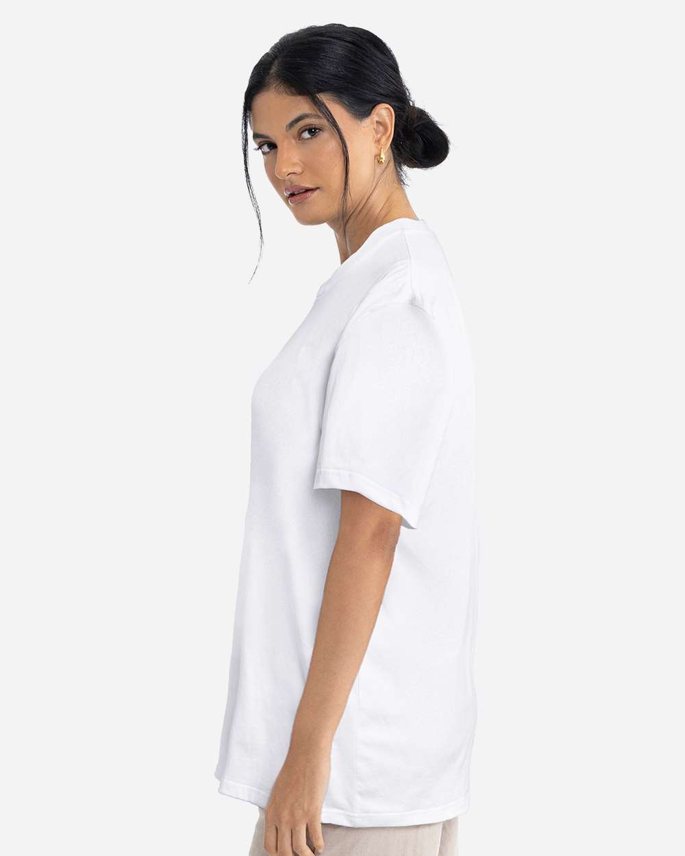 Heavyweight T-Shirt - OnModelSide - B10018102 - White