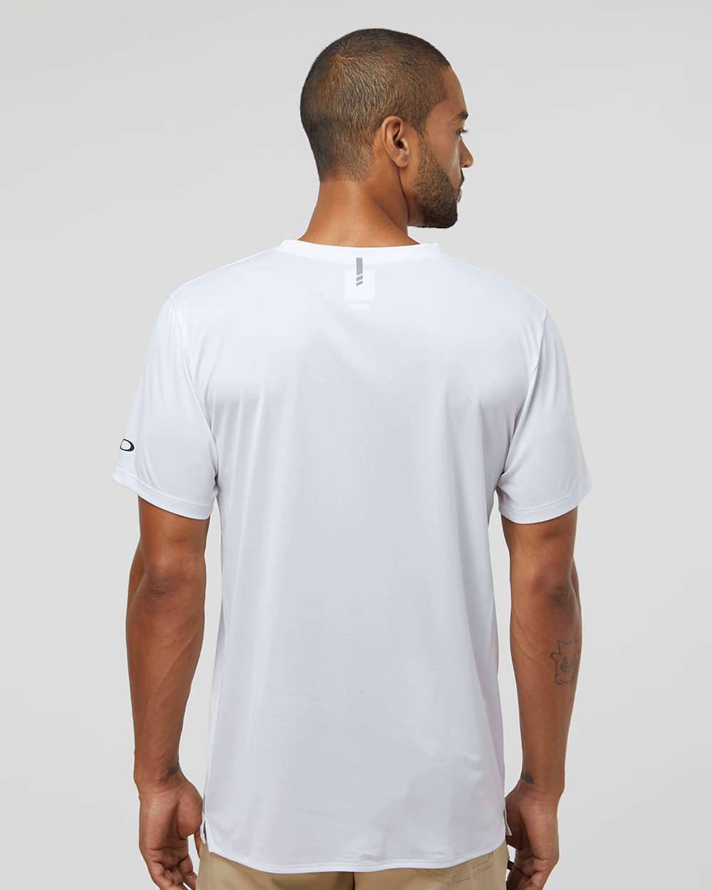Men's Team Issue Hydrolix T-Shirt - OnModelBack - B08587003 - White