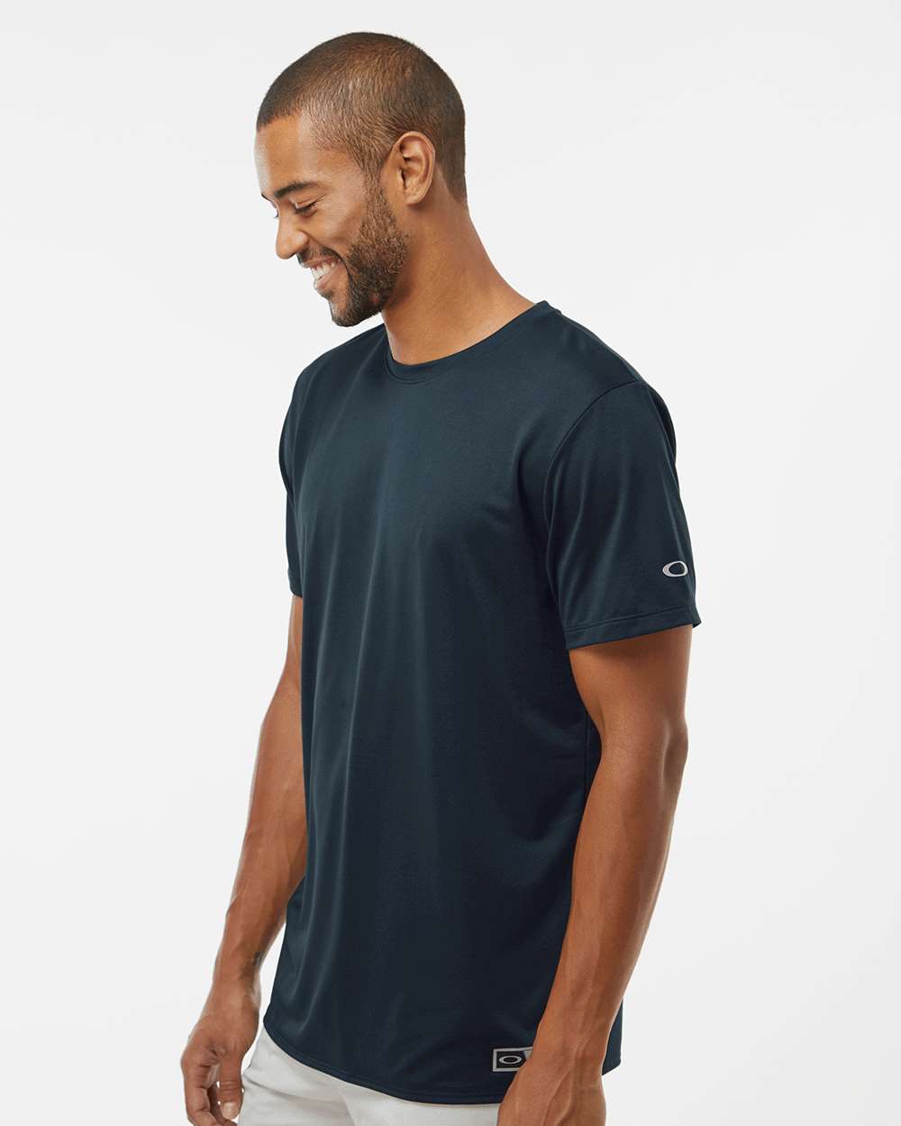 Men's Team Issue Hydrolix T-Shirt - OnModelSide - B08587503 - Blackout