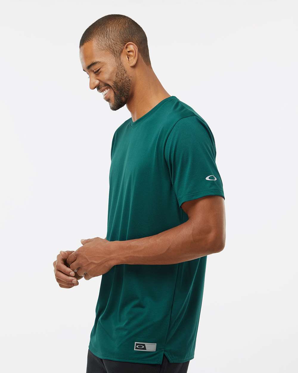 Men's Team Issue Hydrolix T-Shirt - OnModelSide - B08587543 - Team Fir