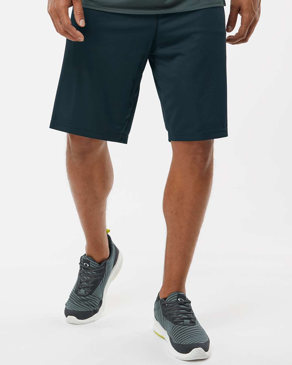 Men's Team Issue Hydrolix 9" Shorts - OnModelFront - B09087503 - Blackout