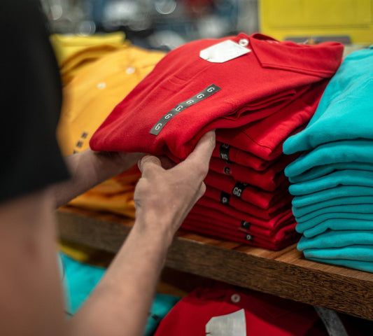 10 Ways to Save Money When Buying Bulk T-Shirts - Clothing Shop Online