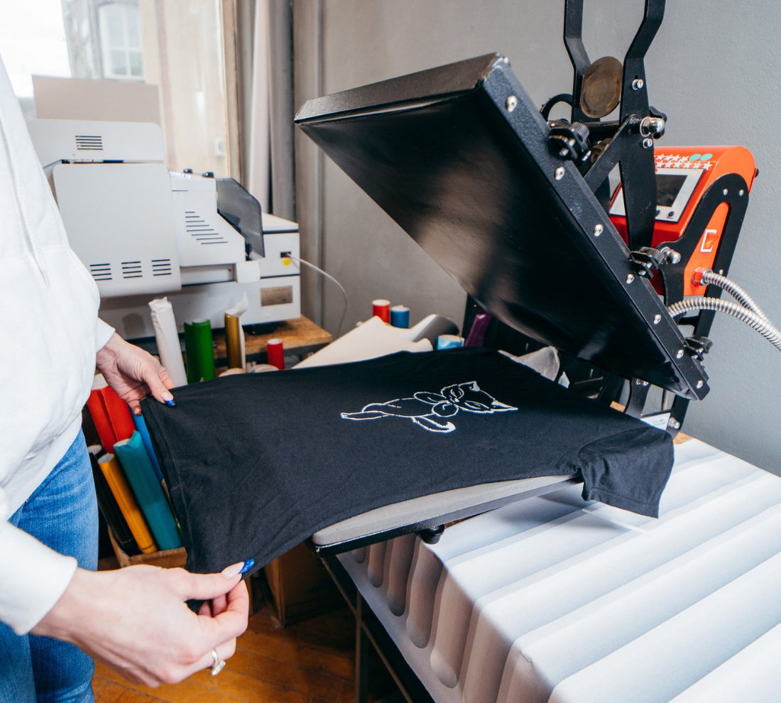 7 Tips and Tricks to Make Heat-Press Decorating on T-Shirts Easier at Home - Clothing Shop Online