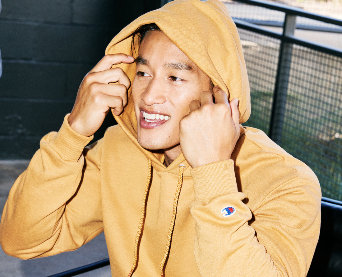 How To Choose The Right Wholesale Hoodies: 2025 Guide