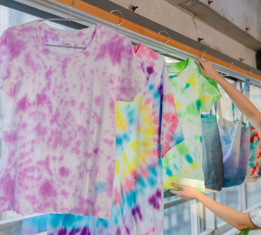 How to Tie-Dye Using Salt in 8 Easy Steps - Clothing Shop Online