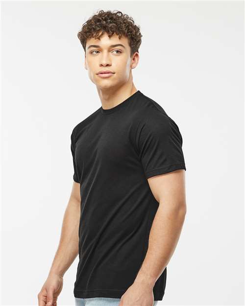 Poly-Rich T-Shirt - OnModelSide - B20659502 - Black