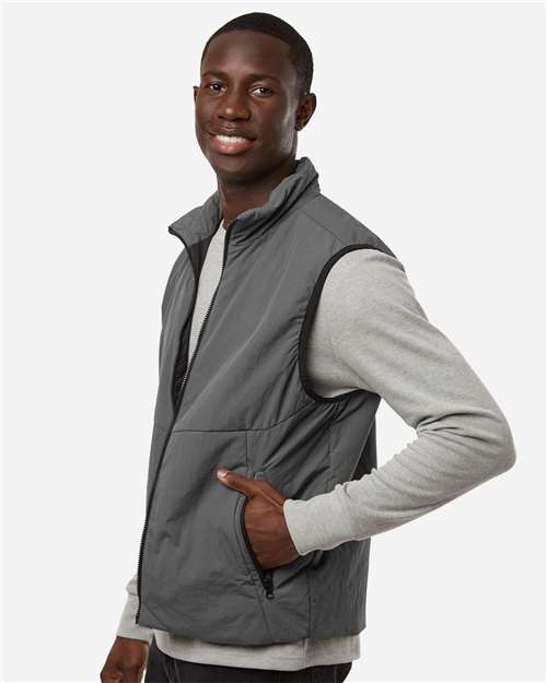Men's Commuter Tech Vest - OnModelSide - B00052093 - Storm