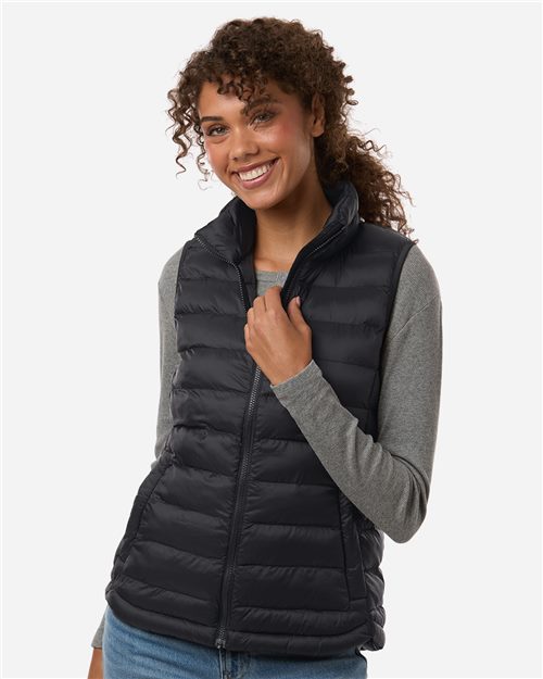 Women's Lightweight Poly-filled Packable Vest - styleImage