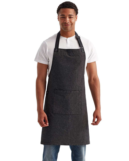 Annex Oxford Apron with Pocket - OnModelFront - B392A1500 - Black