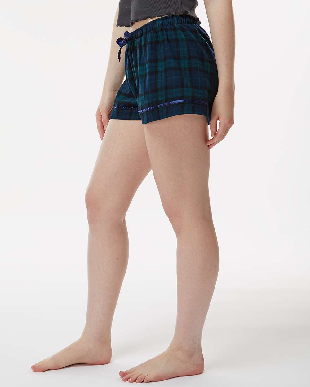 Women's Flannel Shorts - OnModelSide - B14403611 - Scottish Tartan Plaid