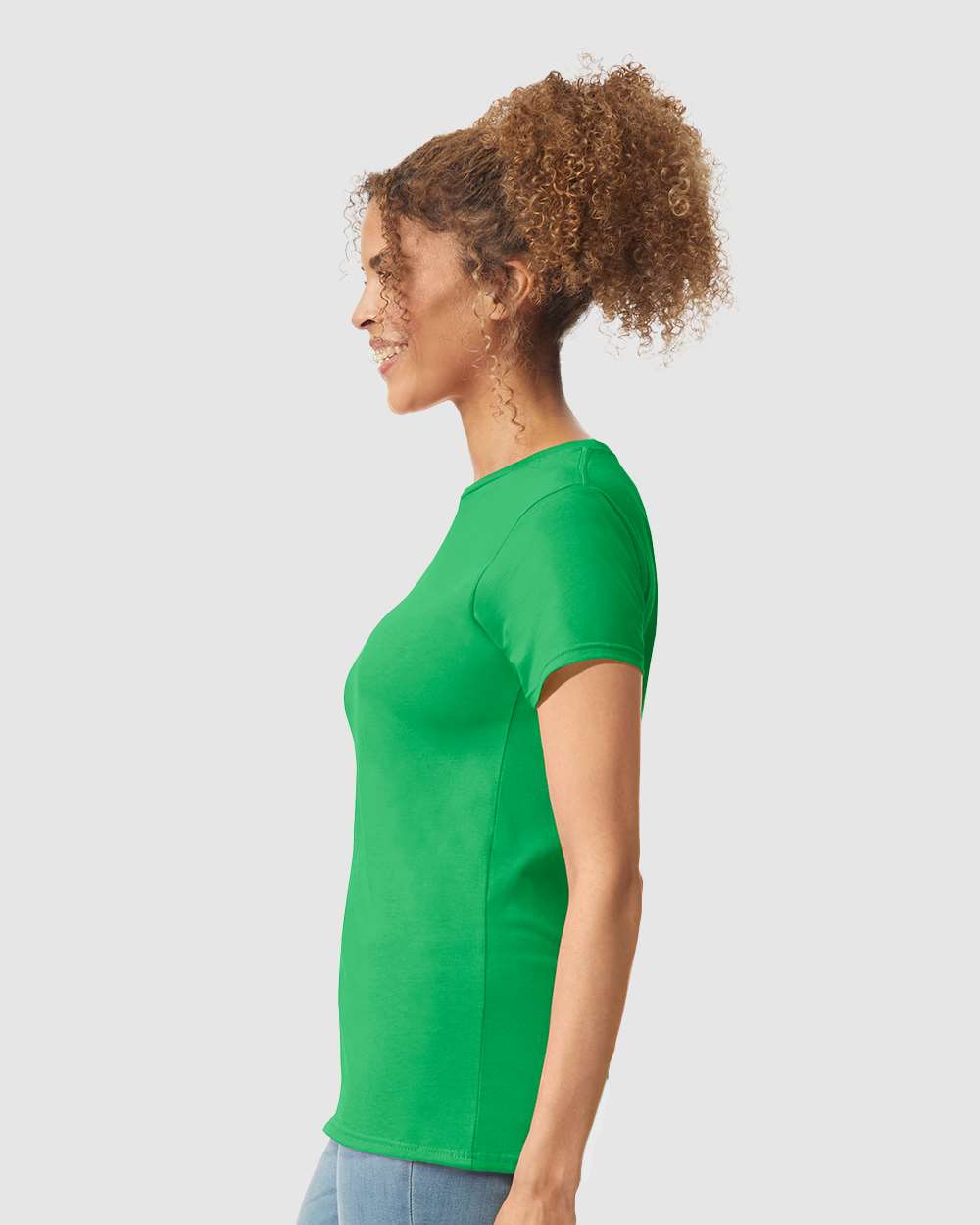 Women's Softstyle® T-Shirt - OnModelSide - B50260203 - Irish Green