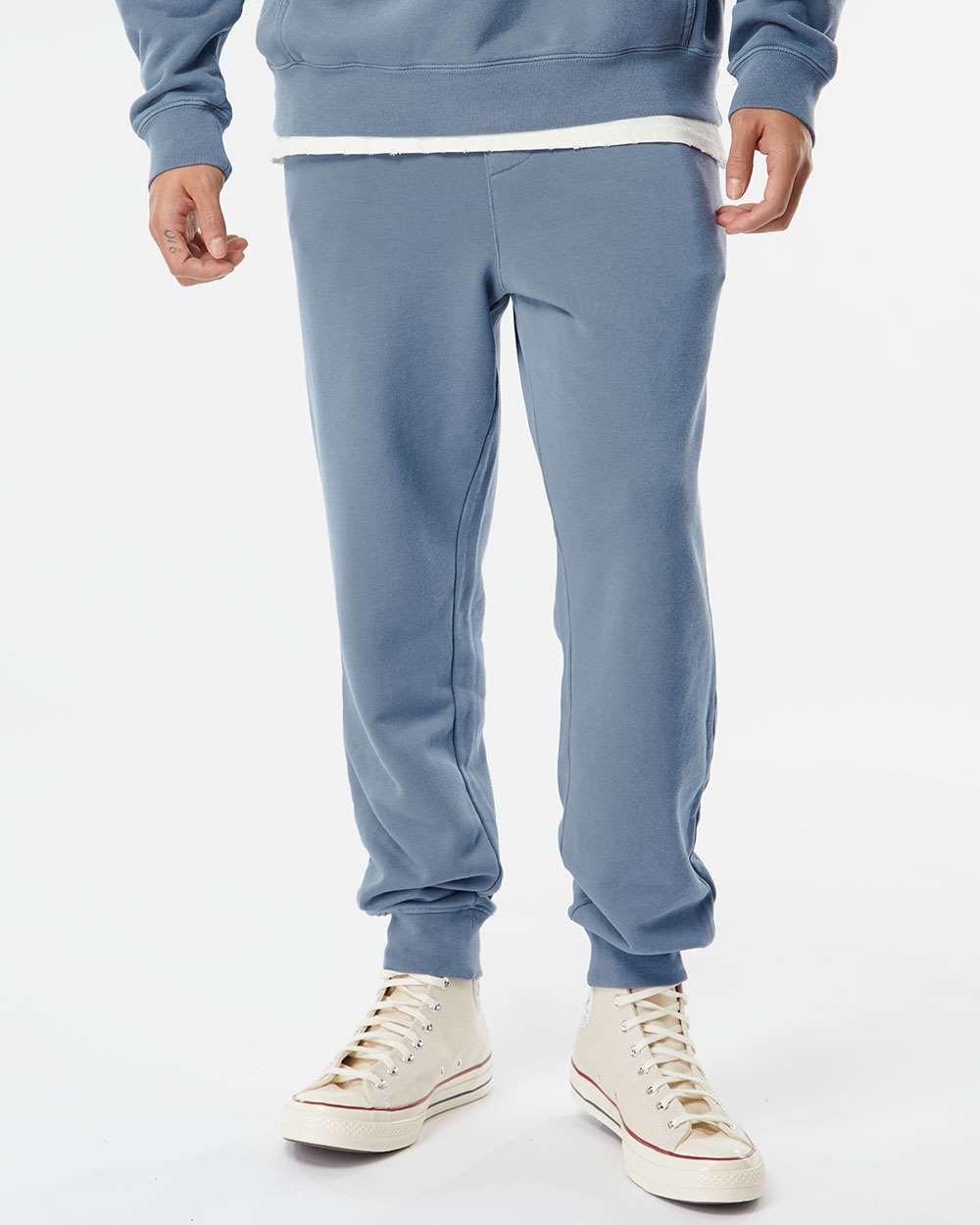 Unisex Pigment-Dyed Fleece Sweatpants - OnModelFront - B02576652 - Pigment Slate Blue