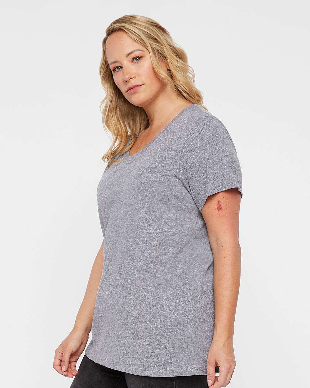 Women's Curvy Collection Fine Jersey Tee - OnModelSide - B04938022 - Heather