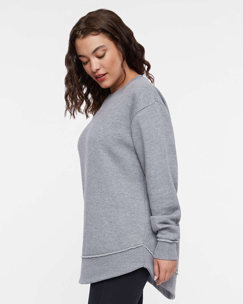 Women's Weekend Fleece Crewneck Sweatshirt - OnModelSide - B07038133 - Granite Heather