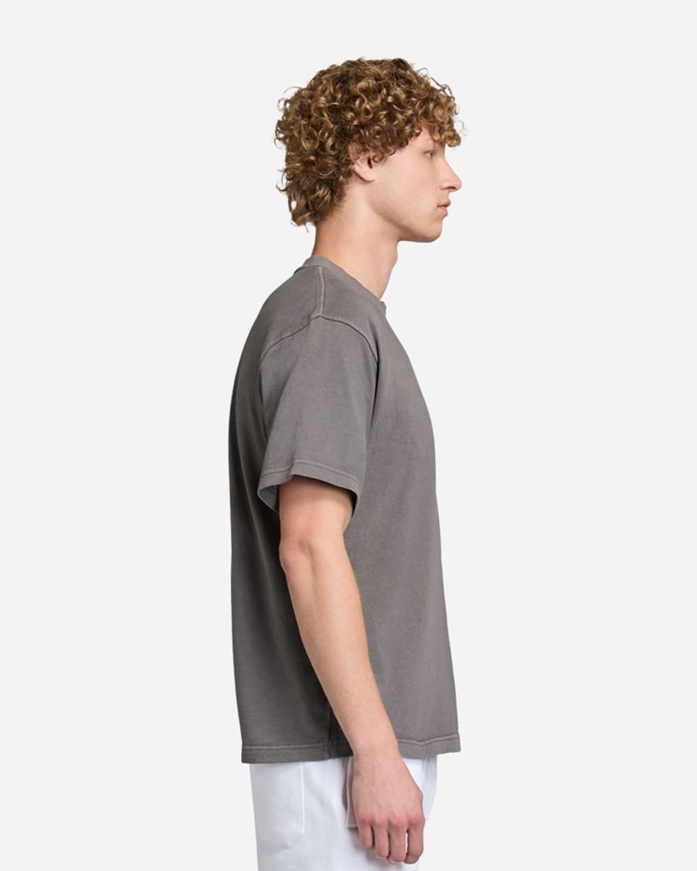 Urban Heavyweight T-Shirt - OnModelSide - B497C9592 - Tornado
