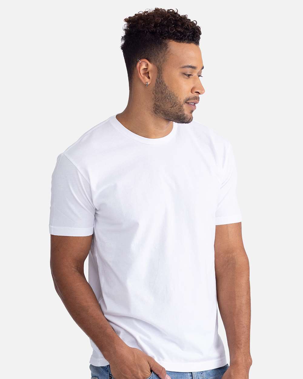 Soft Wash T-Shirt - OnModelSide - B05118002 - Washed White