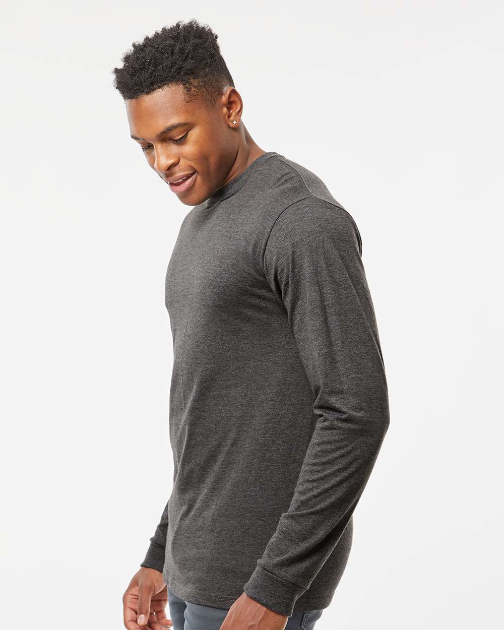Unisex Heavyweight Jersey Long Sleeve T-Shirt - OnModelSide - B31059093 - Heather Charcoal